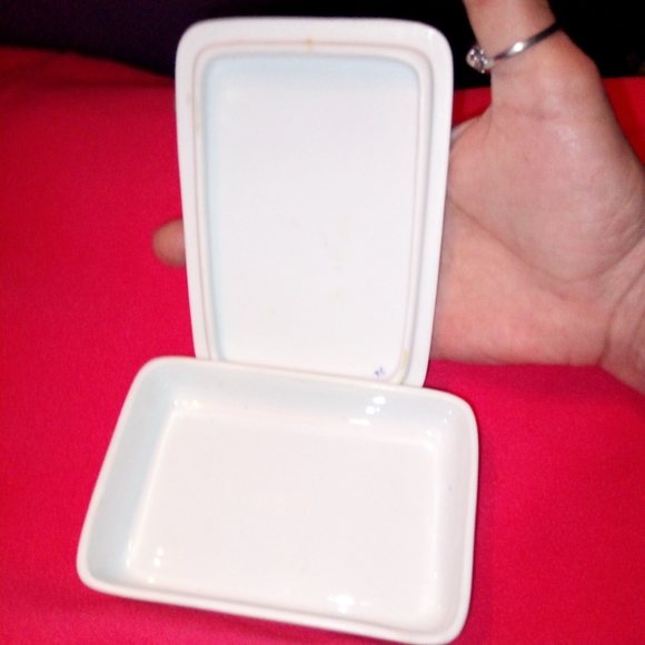 Vintage Rosenthal- Lufthansa Porcelain Trinketbox "Courting Colonials" - Picture 3 of 8